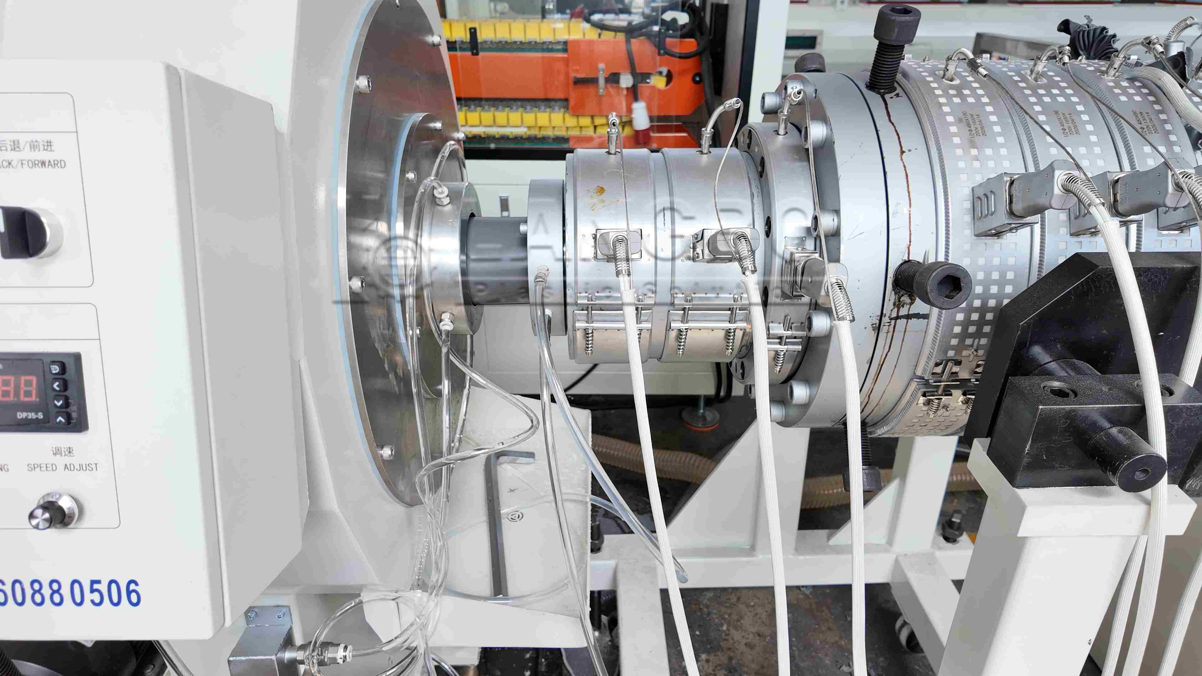 Aktueller Firmenfall über 400 mm PVC-Rohr-Extrusionslinie in Ägypten