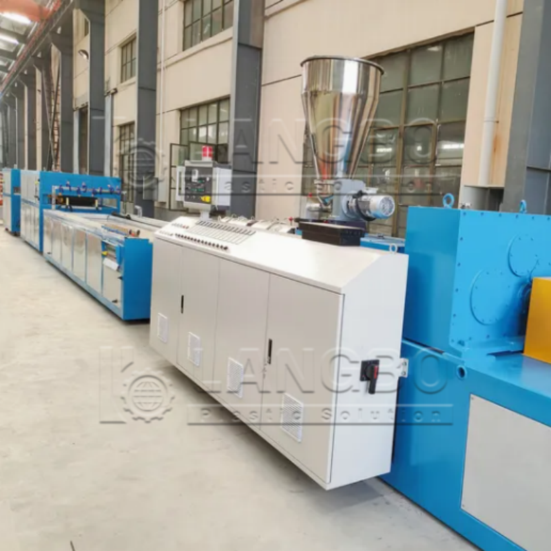 Aktueller Firmenfall über PVC Door Panel Extrusion Line Supports Continuous PVC Panel Production in Egypt