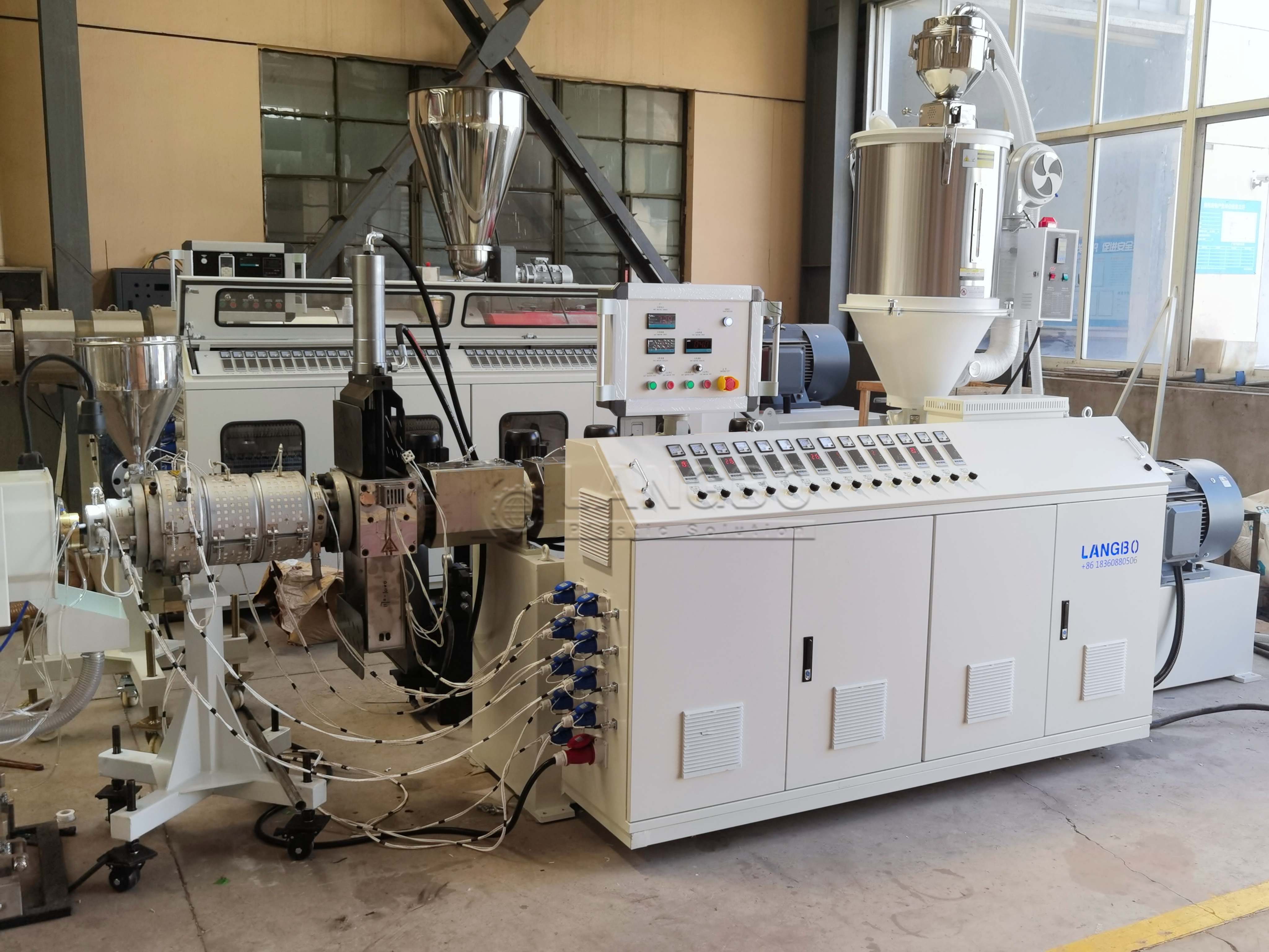 Aktueller Firmenfall über Tunisia PE Pipe Extrusion Line Project for Water Supply and Infrastructure Applications
