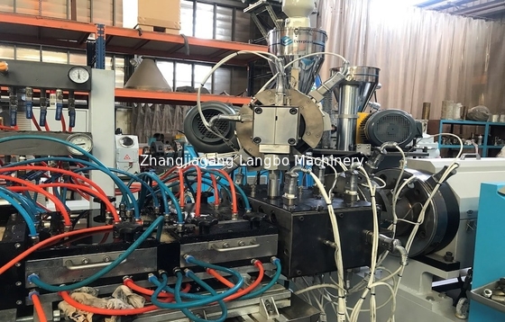 PP-Hohlblech-Extrusionsmaschine für die Herstellung von Baulechtern