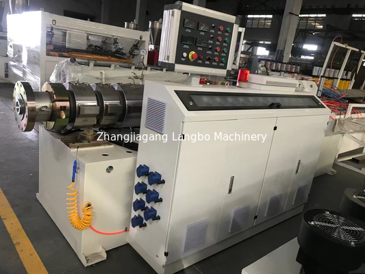 PLC-Steuerung PVC-Rohrproduktionslinie hohe Leistung und Produktivität