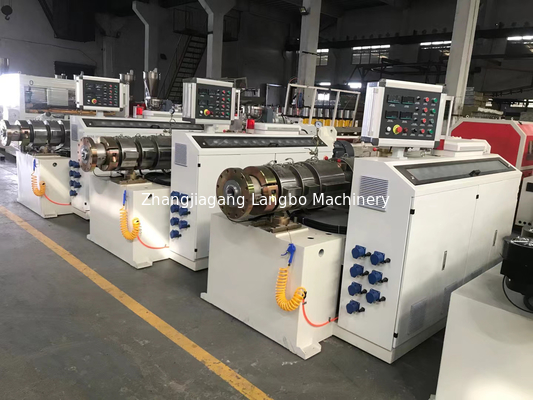 Hochenergie PVC-Rohr-Produktions-Verdrängungs-Maschine 150 - 250KG/H