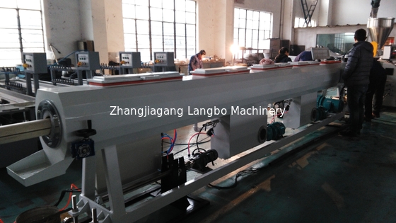 Doppelschraube PVC-Rohr-Extruder-Linie 16 - 630mm mit 22 - Energie 160KW