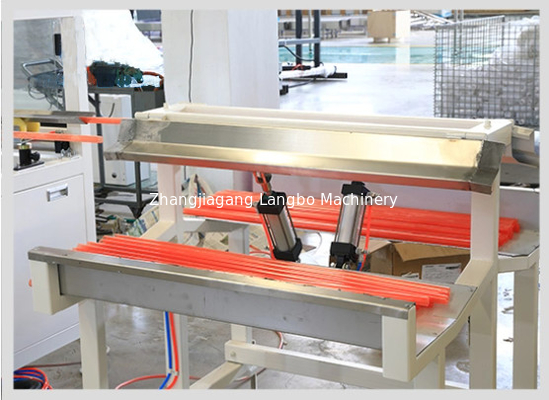 Rohrdurchmesser 75-250 Kunststoff PVC/UPVC/CPVC Stromleitungsrohr Extrusionsleitung mit Inverter ABB