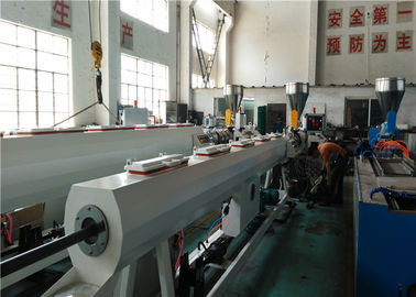 Konische Doppelschneckenextruder-PVC-Rohr Extrudsions-Plastikmaschine