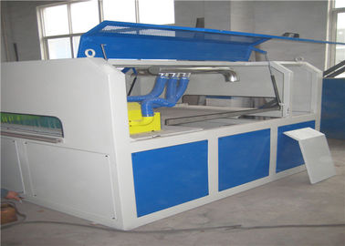 Automatisches PVC-Blatt, das Maschine, Höhlen-Gremium PVC-Fertigungsstraße der Macht-55KW herstellt