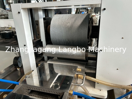 Co Außen-WPC-Extrusionslinie mit 3D-Reboss
