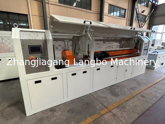 Anpassung von PVC-Plastikfensterprofil-Extrusionsmaschine für die Bauindustrie