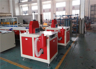 PVC-Profilplatte Extruder Zaun Siegelstreifen PC Hohlblatt Extrusionsmaschine