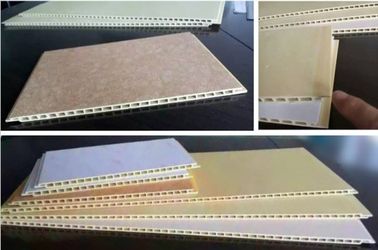 Mehrstufige PVC-Extrusionsmaschine für den Kühlboden Kapazität 350 kg/h