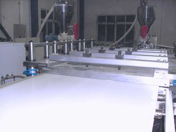 Stoßsichere PVC-Schaum-Brett-Verdrängungs-Linie Wetter-beständige Wärmedämmung