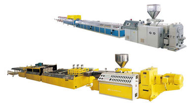 Schaum-Brett-Maschine WPC Celuka/PVC, 400kg/H gab PVC-Extruder-Maschine aus