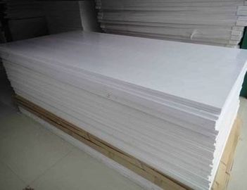 Multidimensionelle Formenverträglichkeit PVC Profil Board Extruder PC Hohlblatt Extrusionsmaschine