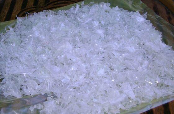 300-5000kg/H Kapazität PET-Recyclinganlage mit 14mm Flocken Größe und 380V Spannung für PET-Flaschenrecycling