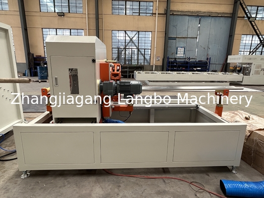 Integrierte Getriebe 50-200 mm PVC-Rohr Extrusionslinie mit starker Struktur und Stabilität