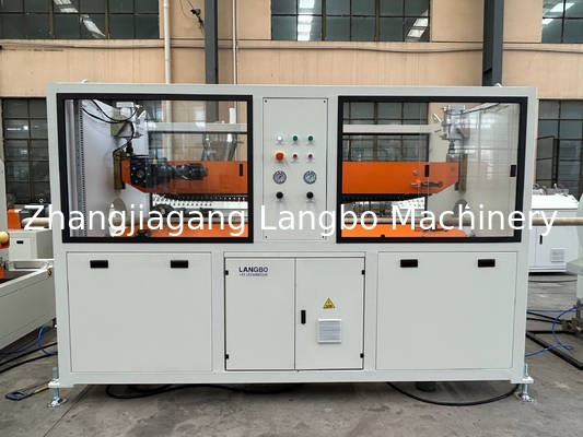Anpassungsfähige PVC/PE/PP/CPVC-Plastikrohrmaschine für wettbewerbsfähige Preise