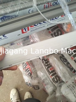 Vorhang PVC-Profil-Produktionslinie Konische Zwillingschraubextruder