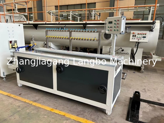 Optimierte Extrusionsmaschine für komplexe PVC-Fenstergeometrien