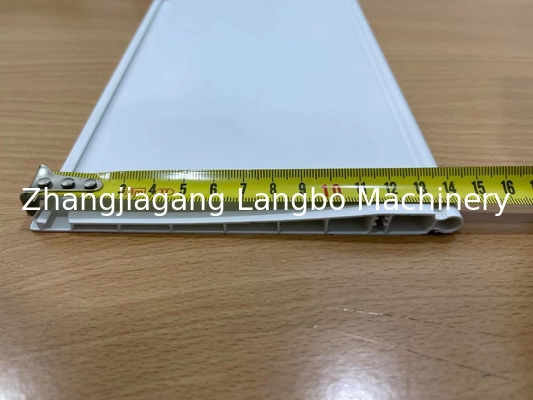 Warm verkaufte Fenstervorhänge PVC Profil Extrusionslinie Kegel-Twin-Schraube