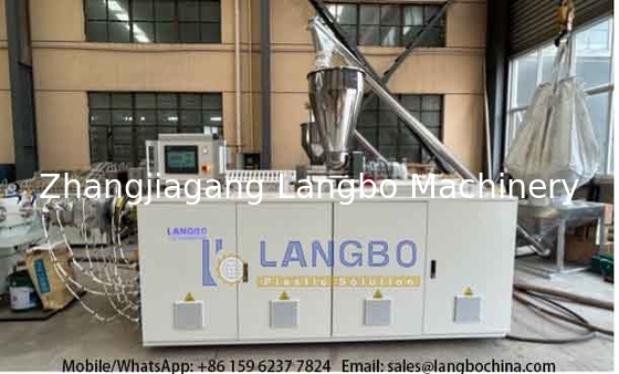 50-200mm PVC-U Rohr Extrusionsleitung mit 80/156 55kw integriertem Getriebe und Siemens Motor