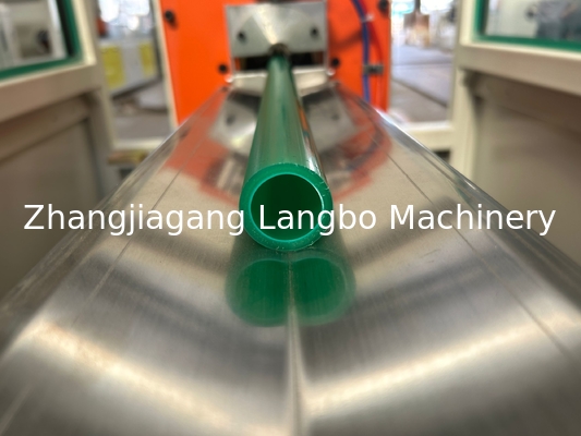 PPR-Plastikrohr-Extrusionslinie Plastikrohrmachmaschine HDPE / PE-Rohrproduktionslinie