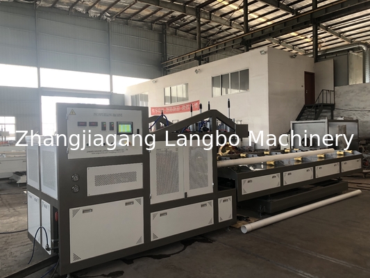 Hocheffiziente automatische Plastikrohrvergrößernde PVC-Rohrklangformmaschine