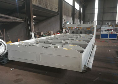 Einfache Bedienung Rohrklangmaschine Kunststoffhilfemaschine PVC-Rohrmaschine PVC-Rohrsockelmaschine