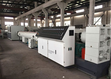 Hohe Kapazitäts-Plastik-HDPE/PPR/PET Rohr-Verdrängungs-Linie 1200 kg/h Ertrag-