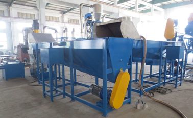 Doppelschneckenextruder-Plastik, der Kugel-Maschine 100-1000kg/Stunden-Kapazität aufbereitet