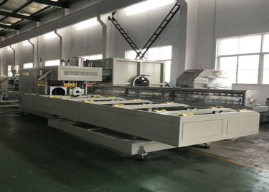 Einfache Bedienung Rohrklangmaschine Kunststoffhilfemaschine PVC-Rohrmaschine PVC-Rohrsockelmaschine