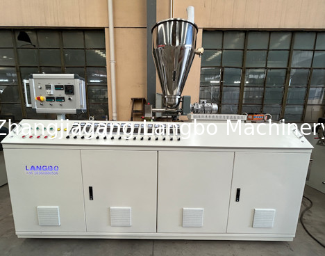 Schnelle Hochgeschwindigkeit PE PP HDPE PVC PPR Kunststoff Wassergasversorgung Drainage Festwand Rohr Schlauch Rohrmachmaschine Produktion