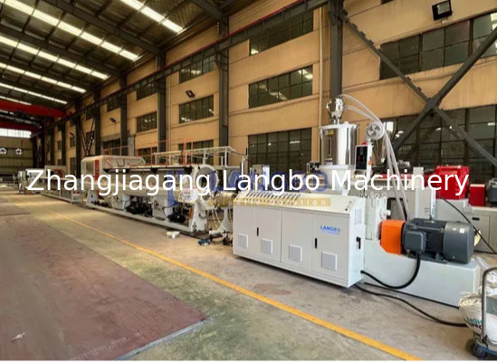 Kunststoff-Zwillinge/Einfach-Extruder-Extrusion PVC PE PPR PP HDPE-Rohre Landwirtschaft Wasser/Gas/Abwasser/Wasserversorgungsrohrleitung/Extrusionsleitung