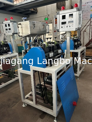 PVC-Kantenbandbänder Extrusionsproduktion Maschine zur Herstellung von Blechen Typ PVC-Kantenbandbänder Tape-Blattherstellung Maschine mit SchneidmaschineTapes Extrusionslinie Extrudermaschine