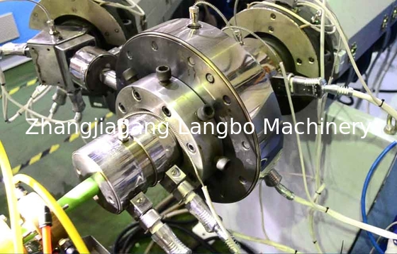 Einzelschraubende PPR-Pfeifen-Extrusions-Produktionslinie Kunststoff-Extruder-Herstellungsmaschine PPR-Glasfaser-Pfeifen-Extrusions-Herstellungsmaschine