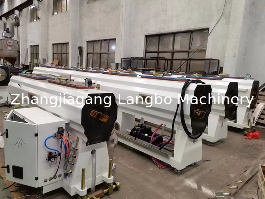Herstellungslinie für elektrische PVC-Rohrmaschinen aus Kunststoff/Extrusionslinie für Rohrleitungen aus PVC