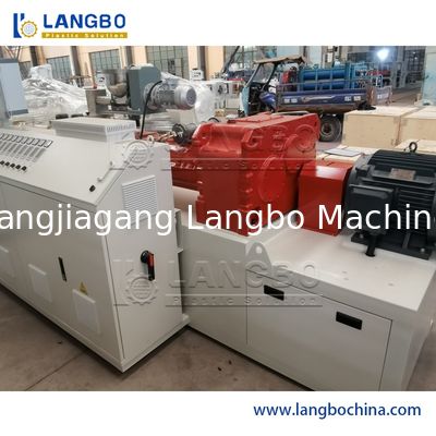 Chinesischer Hersteller HDPE LDPE PE PVC Rohr Kunststoff Extrusionsmaschine gute Preis