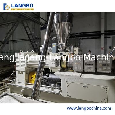 Kunststoffmaschine PVC Wasserrohrherstellungsmaschinen Rohrextruder mit automatischem Steuerungssystem