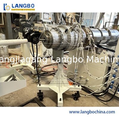 PVC-Rohr, das Maschine, PVC-Rohr-Extruder, konischer Doppelschneckenextruder herstellt