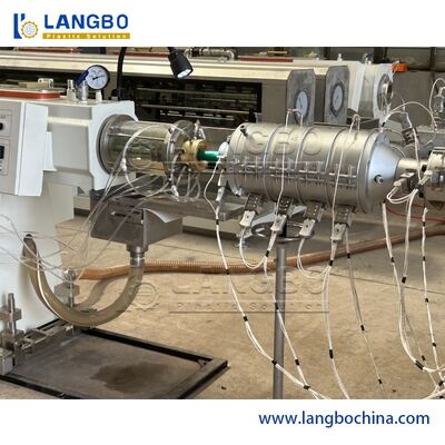 Automatische einzelne Rohr-Verdrängungs-Linie der Schrauben-PPR mit Leistungsaufnahme der geringen Energie