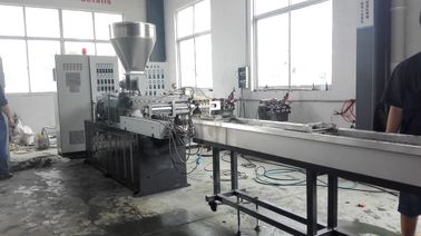 Faser erhöhende weiche Gridding-Kunststoffrohr-Produktions-Maschine, PVC-Doppelschneckenextruder