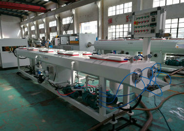 Wasserlinie PVC-Verdrängungs-Linie, 16 - 630mm Durchmesser-Kunststoffrohr, das Maschine herstellt