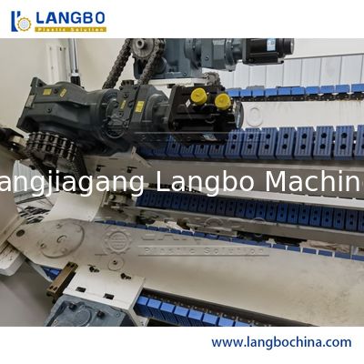 PVC-Rohrleitungs-Extruder: Produktionsausrüstung für Plastikrohre für die kommunalen Abwässer