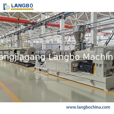 Kapazität 150KG/High PVC-Rohr-Verdrängungs-Linie mit Staub/Chip Free Cutting System