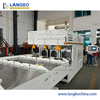 Elektrische PVC-Rohr-Verdrängungs-Maschine/Rohr Bellings-Maschine mit gewundener Fütterungsmaschine DTC