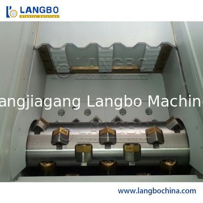PET/PP/PE/Landwirtschaftsfilm/Gewebebe/Nylon/Flaschenflocken/Rohre Schredder Brecher Kunststoffrecyclingmaschine