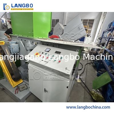 Kunststoffmaschinen-Einwellen-Zerkleinerer für Kunststoffabfälle, Holzpaletten, HDPE-Rohre, Stoffe, Textilfolien, Zerkleinerungs-Recyclingmaschine