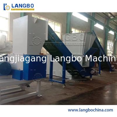 Kunststoff-Schredder-Zerkleinerungsmaschine Automatische Kunststoffflaschen-Zerkleinerungsmaschine