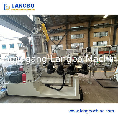 PPR-Rohr-Extrusionsleitung mit 180 kg/h Ausgang 3-Schicht-Co-Extrusion und SIEMENS-SPL-Steuerung