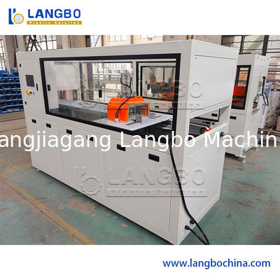 WPC-PVC-Plattenmaschine Verkleidung Dachwand-Platten-PVC-Deckenplatten Hohl Dekorationsplatten Profil Extrusionsmachung Extrudermaschine