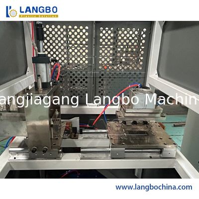 Produktion von PVC-Profil-Extrudern für die Herstellung von Preisscheiben